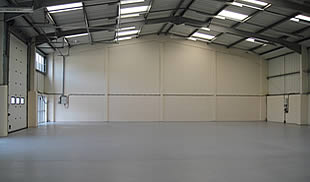 Unit TO LET at Hornet Business Estate