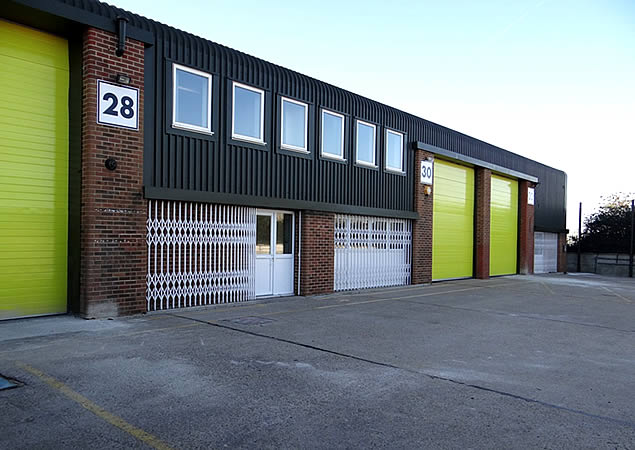 Units TO RENT on Manford Industrial Estate - Erith, Kent