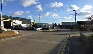 Manford Industrial Estate, Erith - Unit with Yard TO LET
