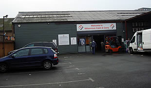 Millennium Cash & Carry Warehouse To Let in Barking, Essex