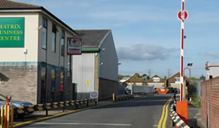 Security barrier - Yard To Let Dartford
